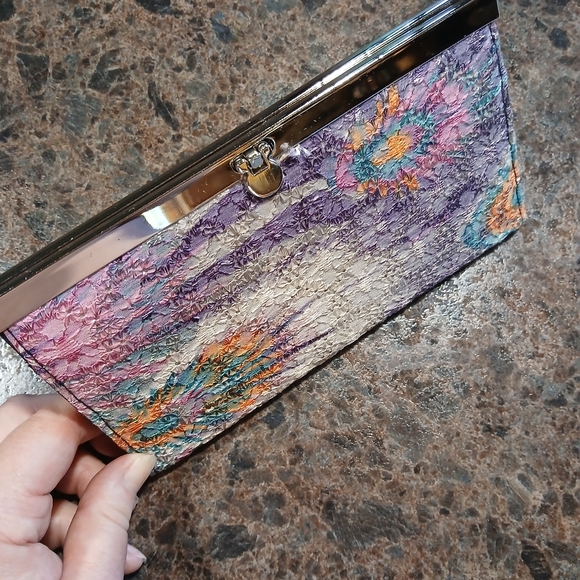 Wallets - 2 Together is Better! - Picture 5 of 14